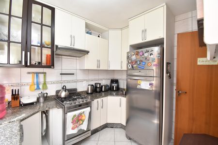 Casa de condomínio para alugar com 110m², 3 quartos e 2 vagasCozinha