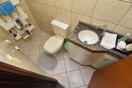 Casa de condomínio para alugar com 110m², 3 quartos e 2 vagasLavabo