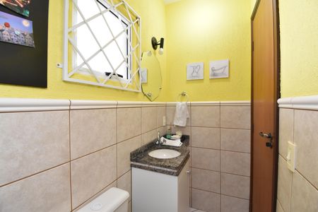 Casa de condomínio para alugar com 110m², 3 quartos e 2 vagasLavabo