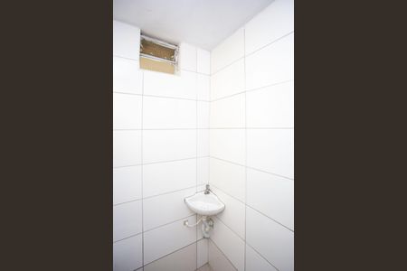 Casa para alugar com 60m², 2 quartos e sem vagaBanheiro