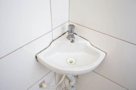 Casa para alugar com 60m², 2 quartos e sem vagaBanheiro