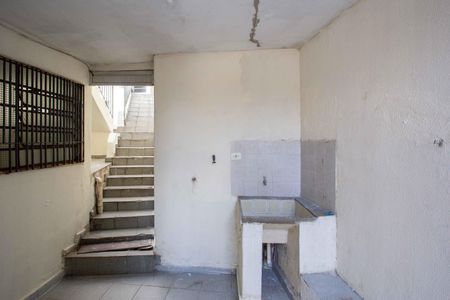 Casa para alugar com 60m², 2 quartos e sem vagaÁrea de Serviço