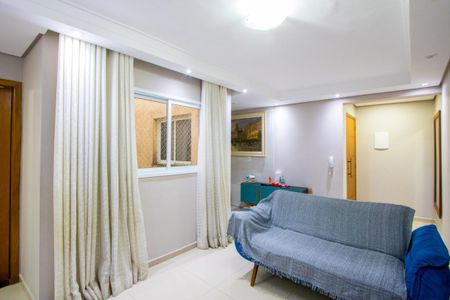 Apartamento à venda com 110m², 2 quartos e 2 vagasSala