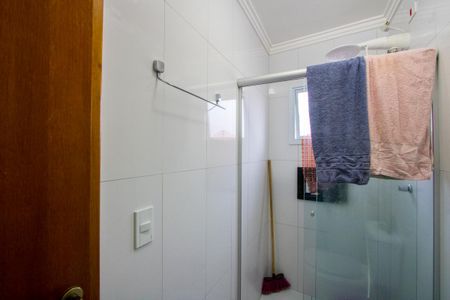 Apartamento à venda com 110m², 2 quartos e 2 vagasBanheiro do quarto 1