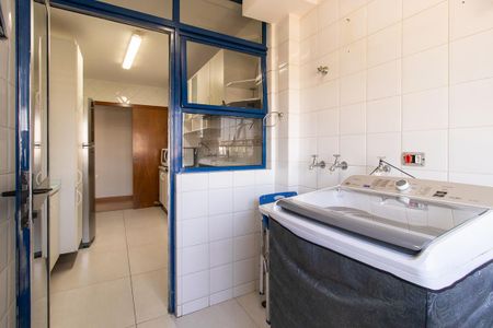 Apartamento para alugar com 94m², 3 quartos e 1 vagaÁrea de Serviço