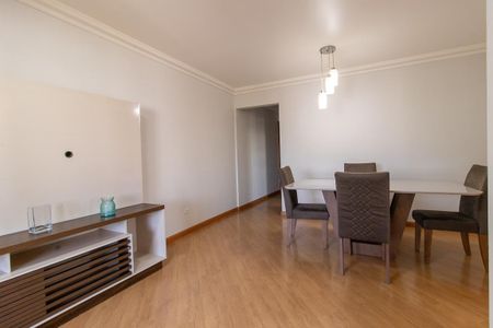 Apartamento para alugar com 94m², 3 quartos e 1 vagaSala
