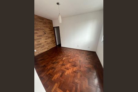 Sala de apartamento para alugar com 2 quartos, 60m² em Sagrada Família, Belo Horizonte