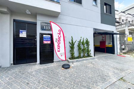 Apartamento à venda com 32m², 2 quartos e sem vaga Apartamento à venda com 32m², 2 quartos e sem vagaFachada