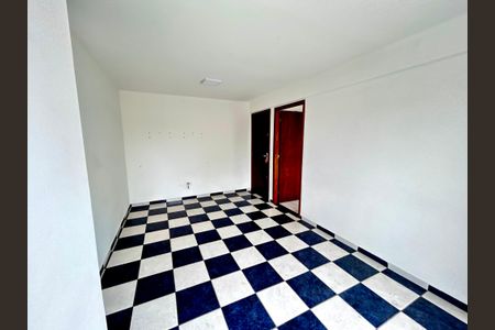 Sala  de apartamento para alugar com 2 quartos, 50m² em Jardim Vila Galvao, Guarulhos