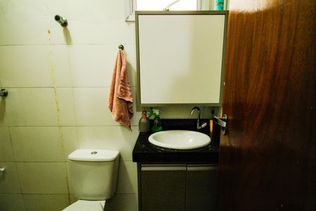 Casa de condomínio para alugar com 98m², 2 quartos e 1 vaga