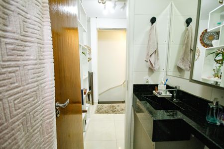 Casa de condomínio para alugar com 98m², 2 quartos e 1 vaga