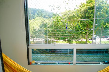 Casa de condomínio para alugar com 98m², 2 quartos e 1 vaga