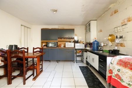 Casa à venda com 139m², 2 quartos e 3 vagasEdicula