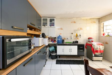 Casa à venda com 139m², 2 quartos e 3 vagasEdicula