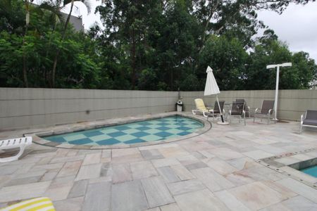 Apartamento para alugar com 132m², 3 quartos e 2 vagasPiscina