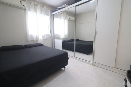 Apartamento à venda com 2 quartos, 59m² em Vila Nova, Novo Hamburgo