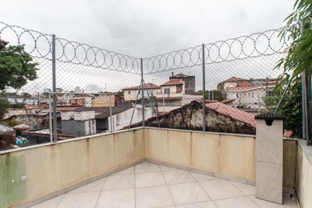 Casa à venda com 104m², 3 quartos e 2 vagasTerraço