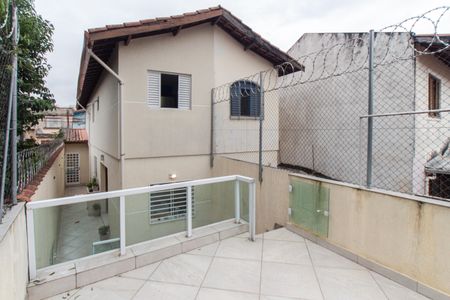 Casa à venda com 104m², 3 quartos e 2 vagasTerraço