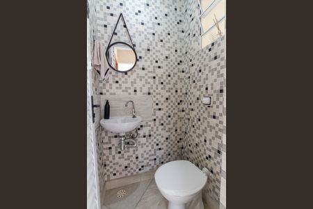 Casa à venda com 104m², 3 quartos e 2 vagasÁrea Área de Serviçode Serviço