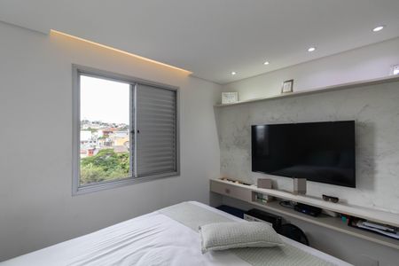 Apartamento à venda com 60m², 2 quartos e 2 vagasQuarto 2