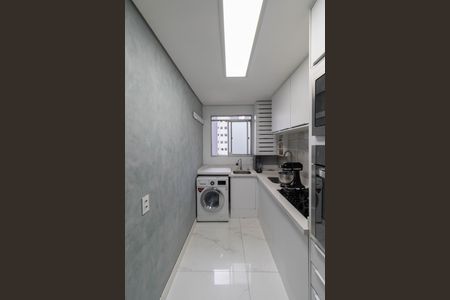 Apartamento à venda com 60m², 2 quartos e 2 vagasCozinha e Área de Serviço