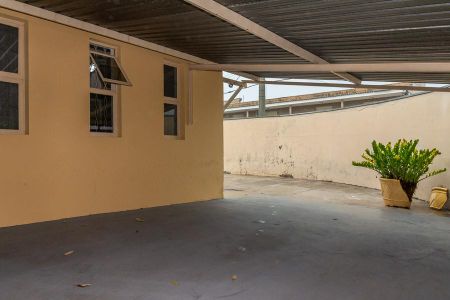 Casa para alugar com 200m², 3 quartos e 7 vagasÁrea Comum-Quintal