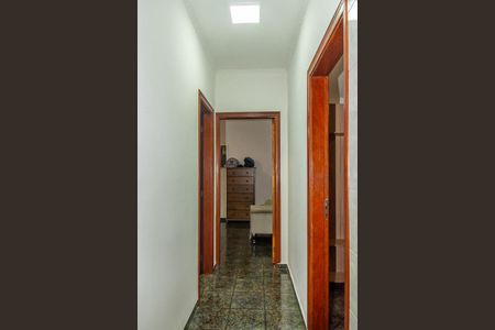 Casa para alugar com 200m², 3 quartos e 7 vagasCorredor