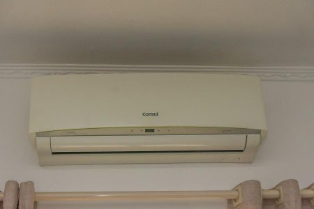 Casa para alugar com 200m², 3 quartos e 7 vagasDetalhe Quarto 1-Ar condicionado