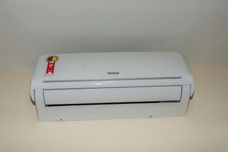 Casa para alugar com 200m², 3 quartos e 7 vagasEdícula-Detalhe Quarto-Ar condicionado