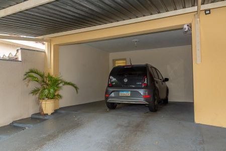 Casa para alugar com 200m², 3 quartos e 7 vagasÁrea Comum-Quintal e garagem