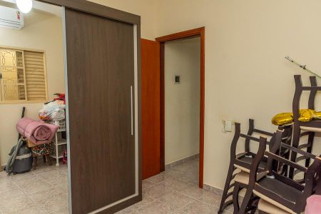 Casa para alugar com 200m², 3 quartos e 7 vagasEdícula-Quarto