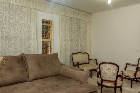 Casa para alugar com 200m², 3 quartos e 7 vagasSala