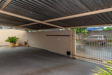 Casa para alugar com 200m², 3 quartos e 7 vagasÁrea Comum-Quintal e garagem