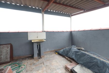 Casa para alugar com 80m², 2 quartos e sem vagaLavanderia