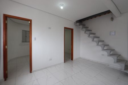 Sala de casa para alugar com 2 quartos, 80m² em Cidade São Mateus, São Paulo