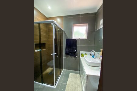 Casa à venda com 220m², 4 quartos e 2 vagasBanheiro Social