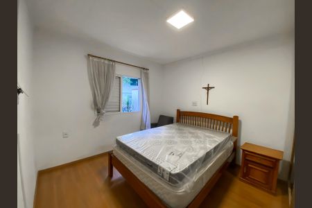 Casa à venda com 220m², 4 quartos e 2 vagasSuíte 1