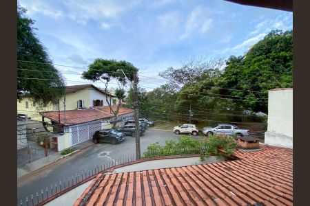 Vista de casa à venda com 4 quartos, 220m² em Jardim Guadalupe, Osasco