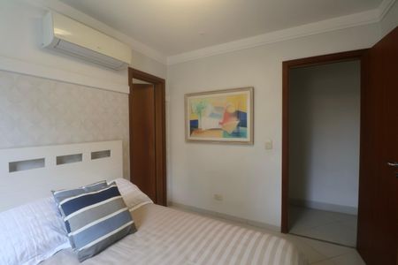 Apartamento para alugar com 175m², 4 quartos e 2 vagas Apartamento para alugar com 175m², 4 quartos e 2 vagasSuíte 2