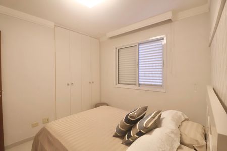 Apartamento para alugar com 175m², 4 quartos e 2 vagas Apartamento para alugar com 175m², 4 quartos e 2 vagasSuíte 2