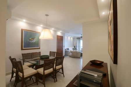 Apartamento para alugar com 175m², 4 quartos e 2 vagas Apartamento para alugar com 175m², 4 quartos e 2 vagasSala