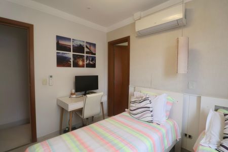 Apartamento para alugar com 175m², 4 quartos e 2 vagas Apartamento para alugar com 175m², 4 quartos e 2 vagasSuíte 3