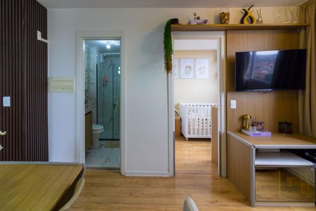 Sala de apartamento para alugar com 2 quartos, 37m² em Vila Inglesa, São Paulo