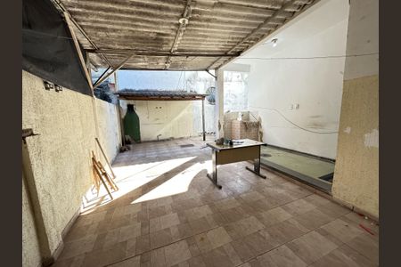 Apartamento para alugar com 110m², 3 quartos e 1 vagaÁrea de Serviço