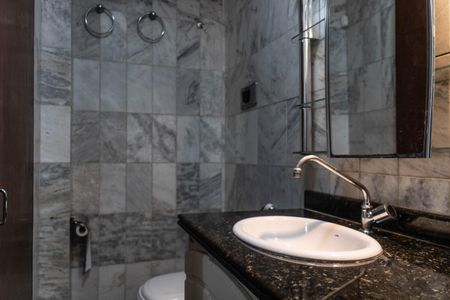 Apartamento para alugar com 104m², 3 quartos e 1 vagaBanheiro da Suíte