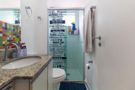 Apartamento à venda com 90m², 3 quartos e 2 vagasBanheiro 1