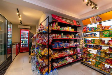 Apartamento à venda com 90m², 3 quartos e 2 vagasMercado