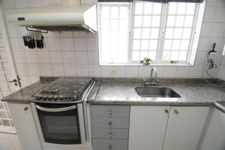 Casa à venda com 269m², 4 quartos e 5 vagasCozinha