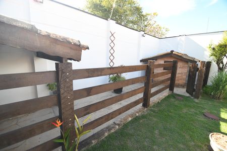 Casa à venda com 269m², 4 quartos e 5 vagasCanil