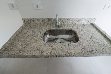 Apartamento à venda com 33m², 2 quartos e sem vaga Apartamento à venda com 33m², 2 quartos e sem vagaSala/Cozinha/Área de Serviço